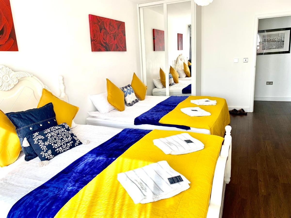 2-Bedrooms Modern Apartment Next To Velodrome, Lounge, Balcony, Parking, Abba Лондон Экстерьер фото
